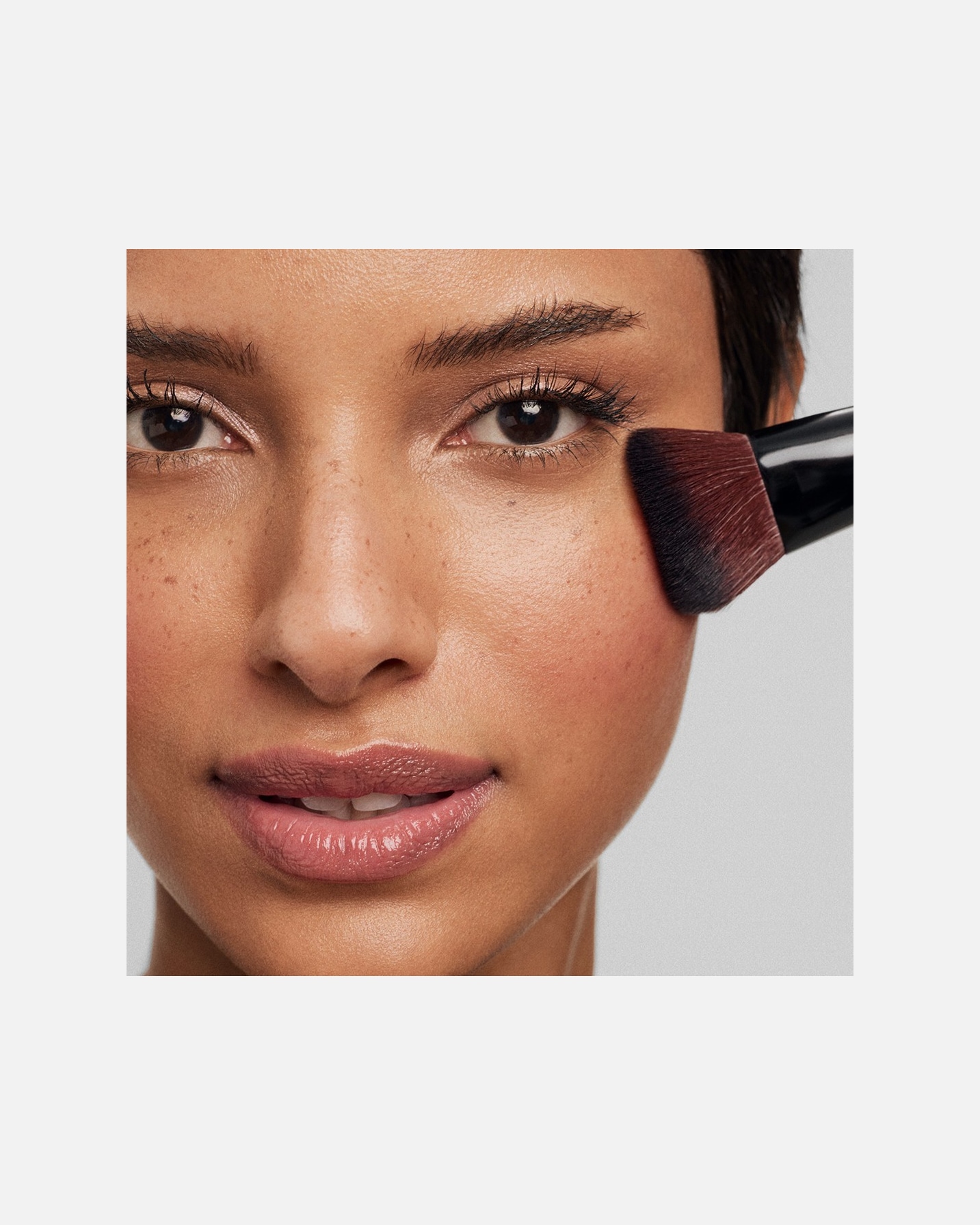 Traitement de maquillage for UnisexeDouglasFocus Make-up25 Minutes