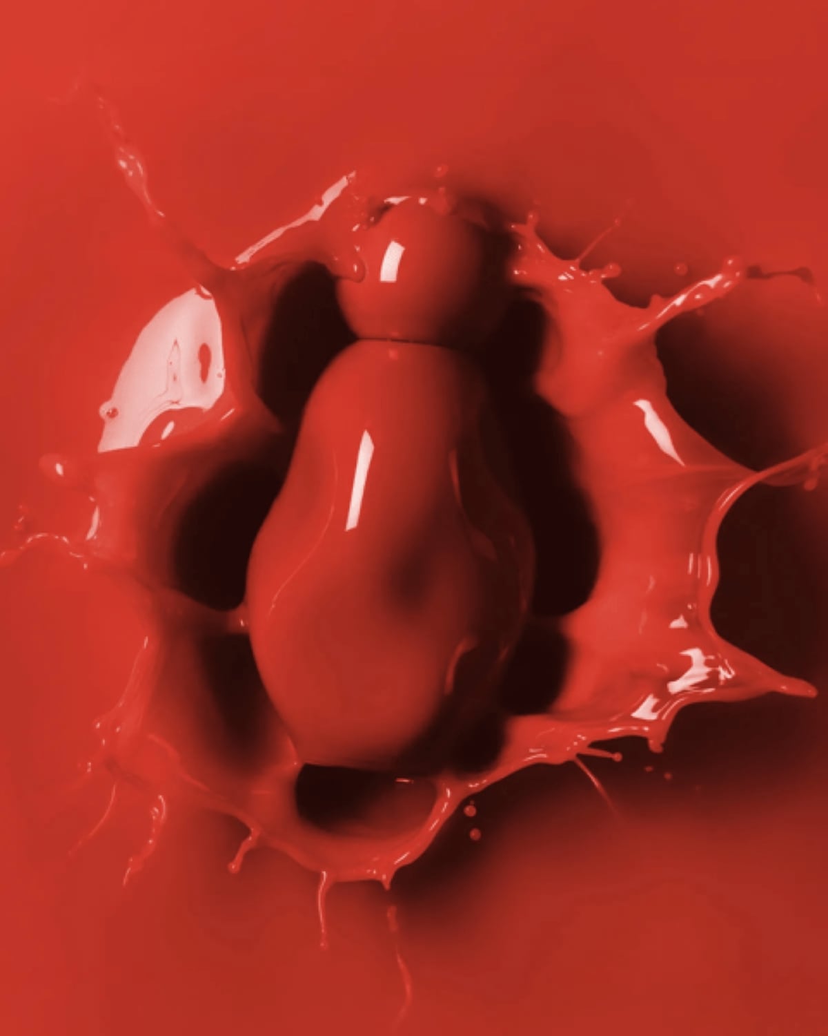 DACH-Kylie-Jenner-Cosmic-Intense-Reco-1200x1500px_02 (2).jpg