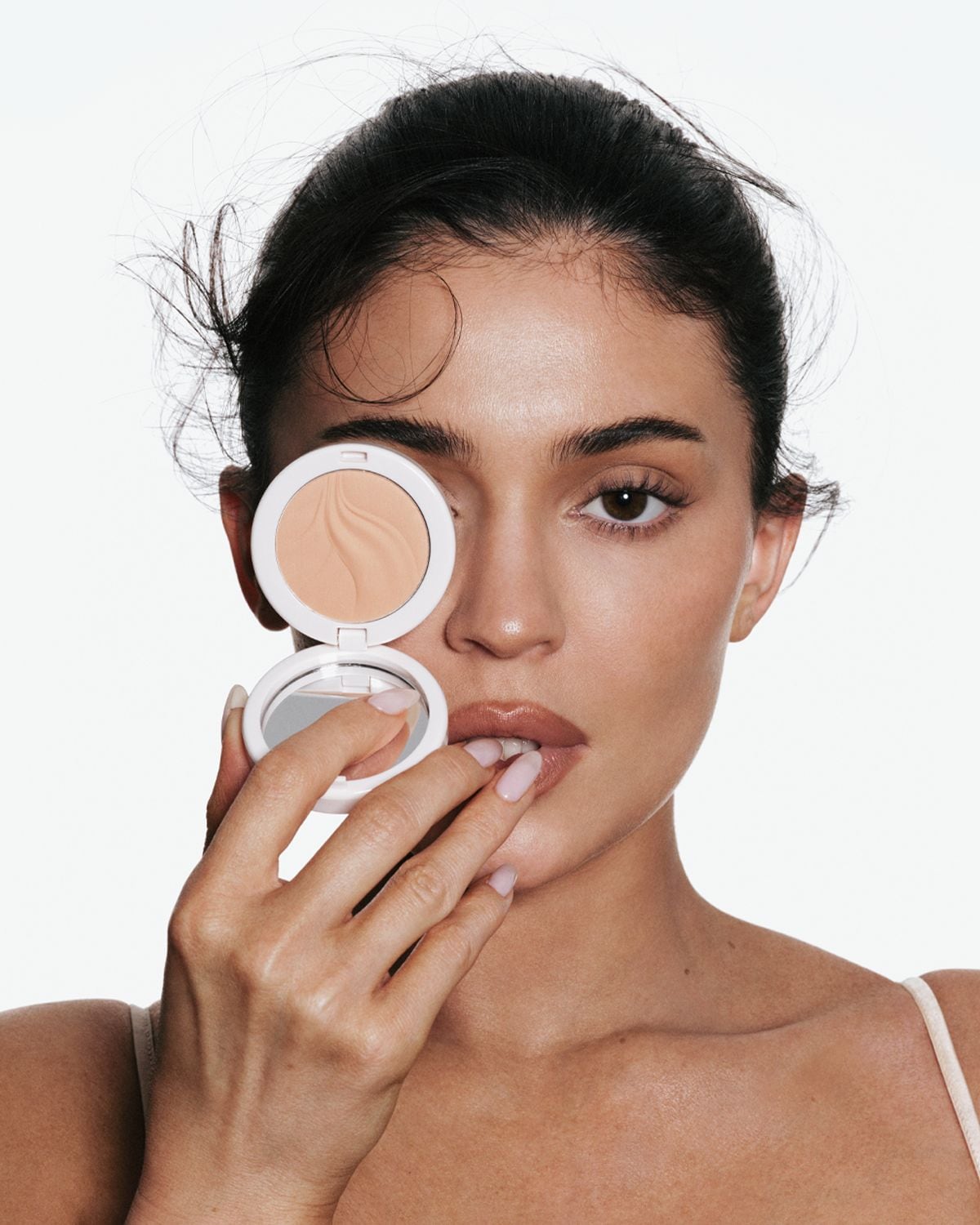 TEST_26-06-Brand Activation-Kylie Cosmetics-Complexion Newness-Reco-1200-x-1500-px (1).jpg