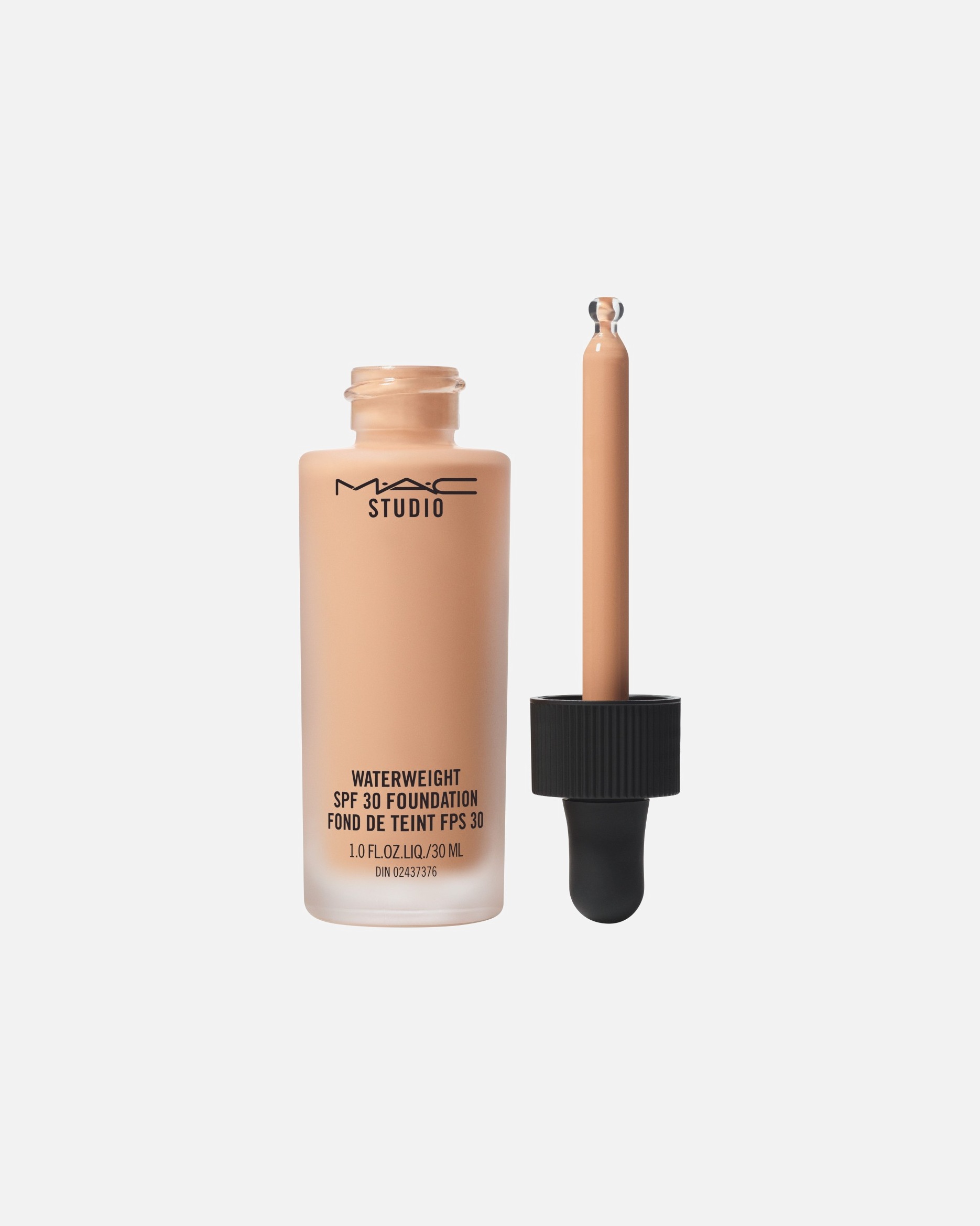 Foundation für Unisex MAC Studio Waterweight NC37