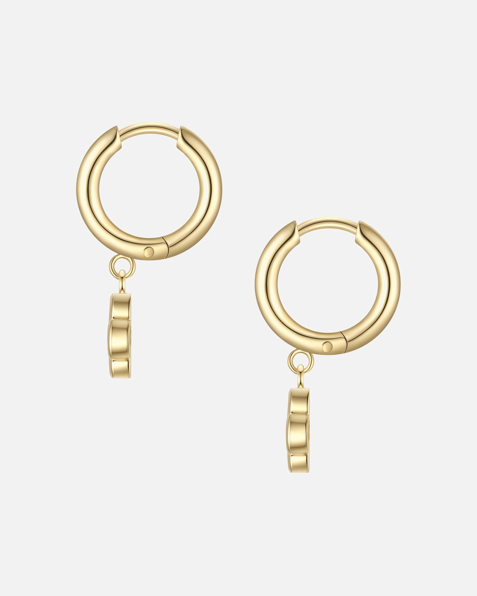 Creolen für Weiblich Glanzstücke München Creolen Kleeblatt aus Edelstahl in gelbgold mit Perlmutt 20,8 mm